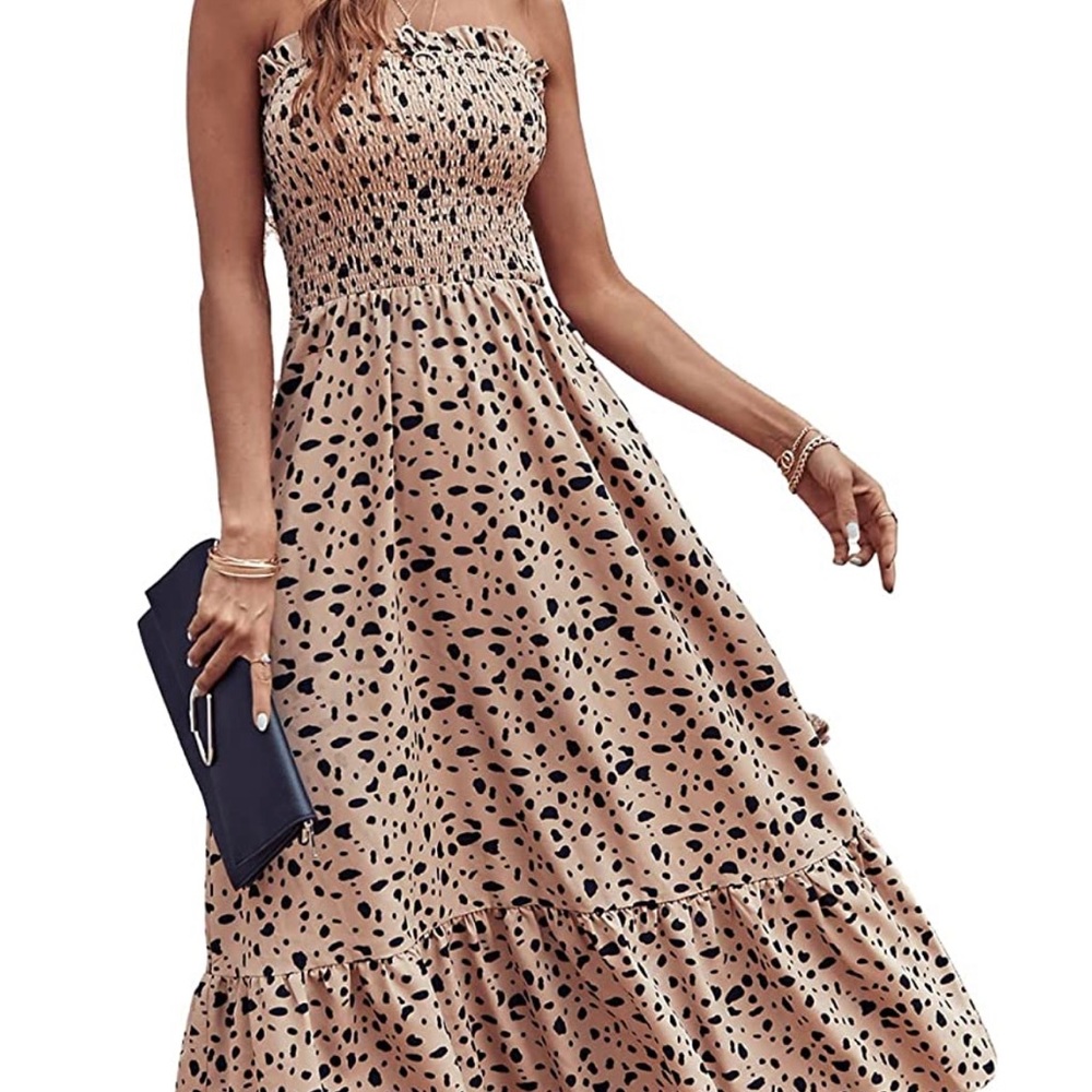 Women’s Strapless Ruffle Hem Dress